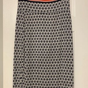 Max Studio Black and White Geometric Midi Skirt